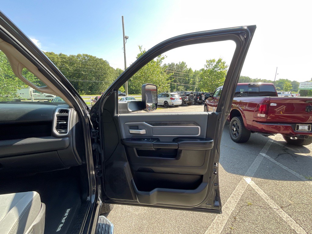 2019 RAM 2500 Image 43
