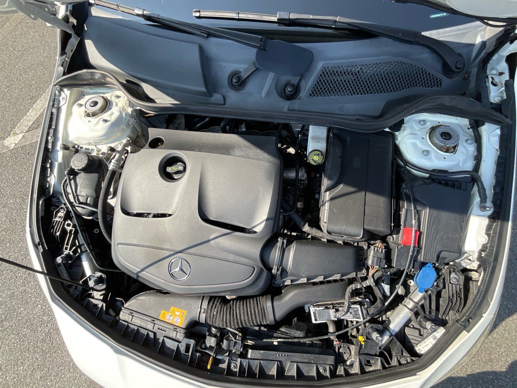 2019 Mercedes-Benz CLA-Class Image 12