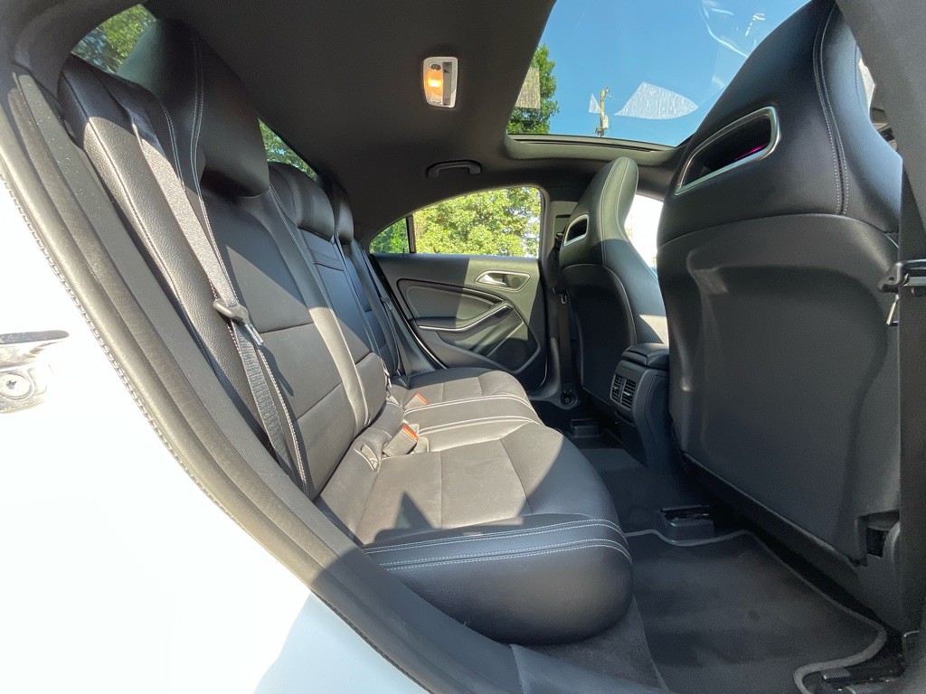 2019 Mercedes-Benz CLA-Class Image 30