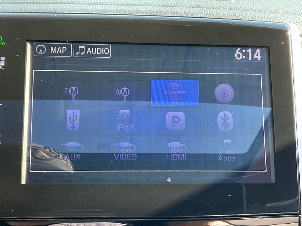 2016 Honda Pilot Image 24