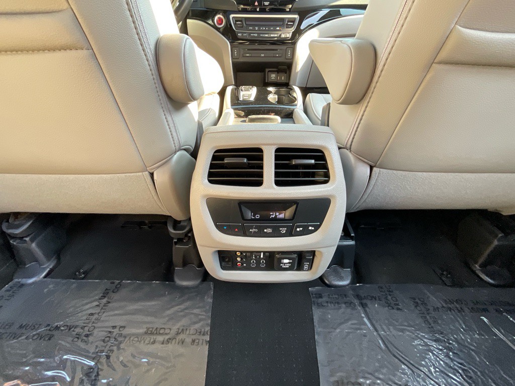 2016 Honda Pilot Image 37