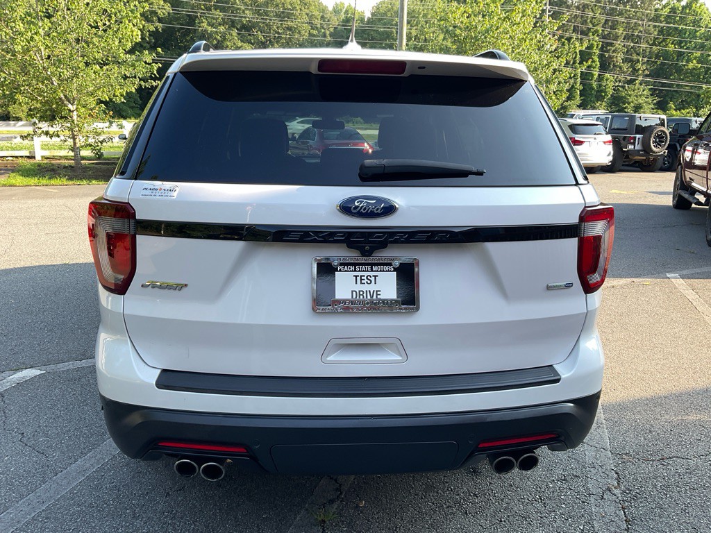 2019 Ford Explorer Image 6