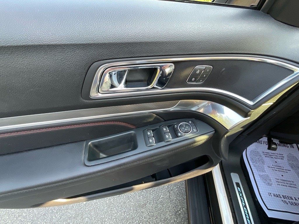 2019 Ford Explorer Image 46