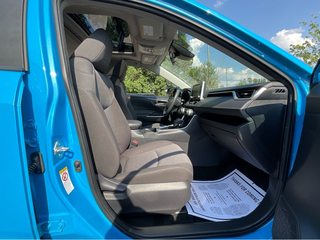 2019 Toyota Rav4 Image 17