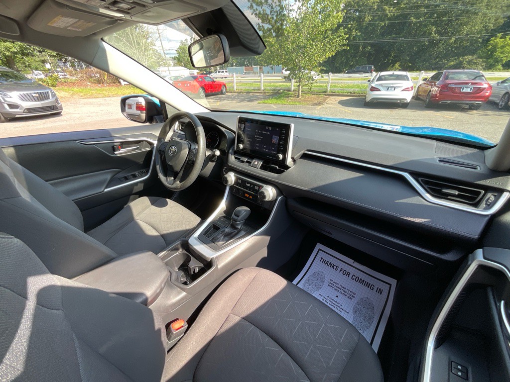 2019 Toyota Rav4 Image 18