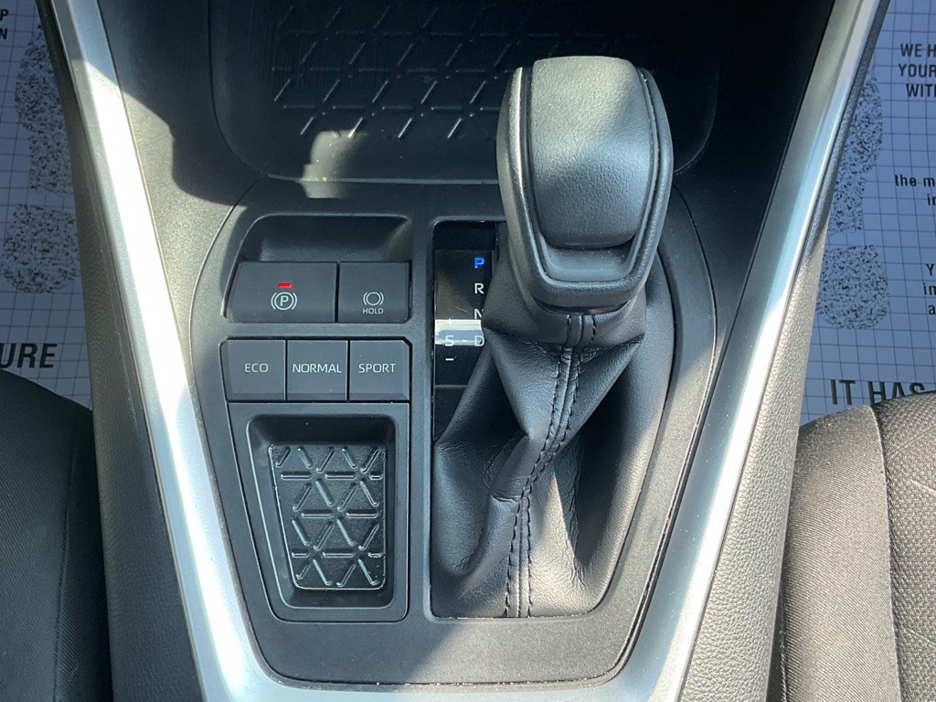 2019 Toyota Rav4 Image 23