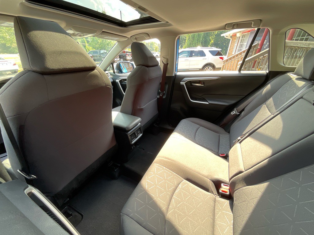 2019 Toyota Rav4 Image 30