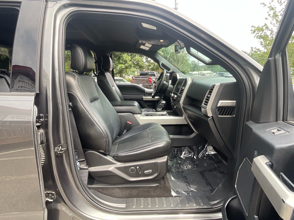 2015 Ford F-150 Image 18