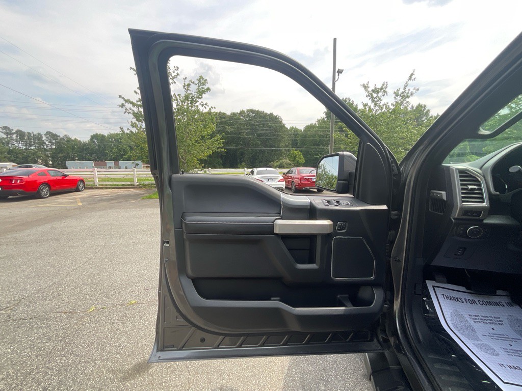 2015 Ford F-150 Image 41