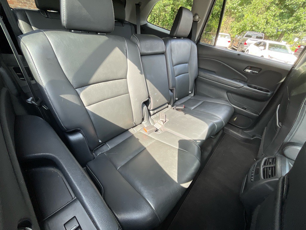 2019 Honda Pilot Image 32