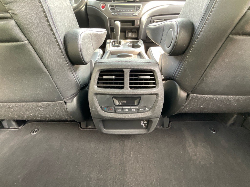 2019 Honda Pilot Image 34