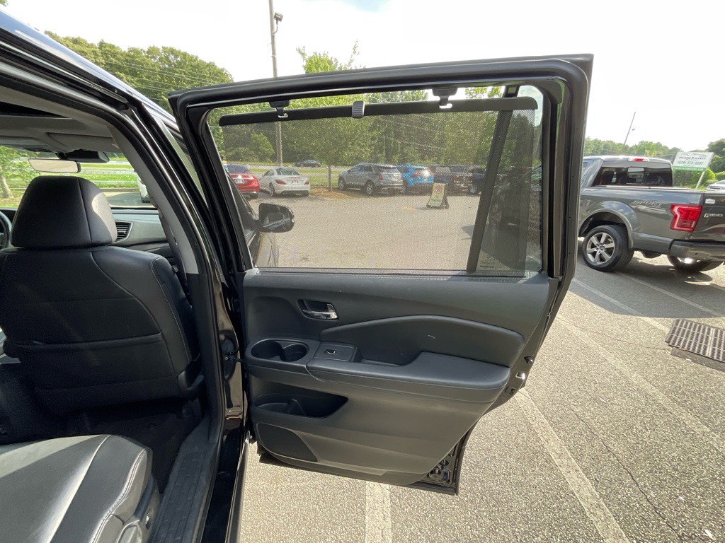 2019 Honda Pilot Image 48