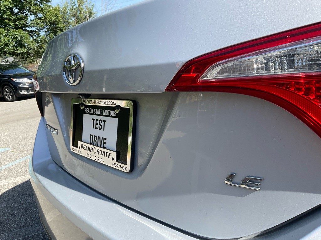 2015 Toyota Corolla Image 10