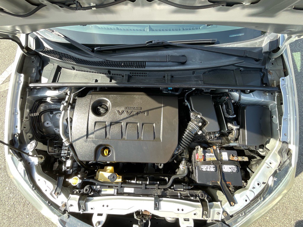 2015 Toyota Corolla Image 13