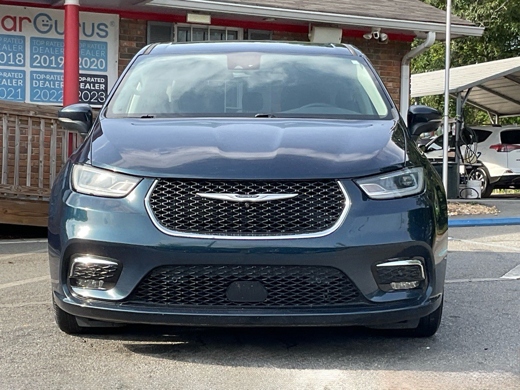 2023 Chrysler Pacifica Image 2