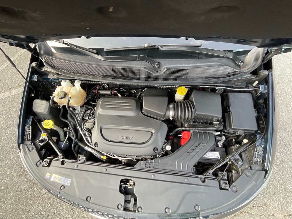 2023 Chrysler Pacifica Image 12