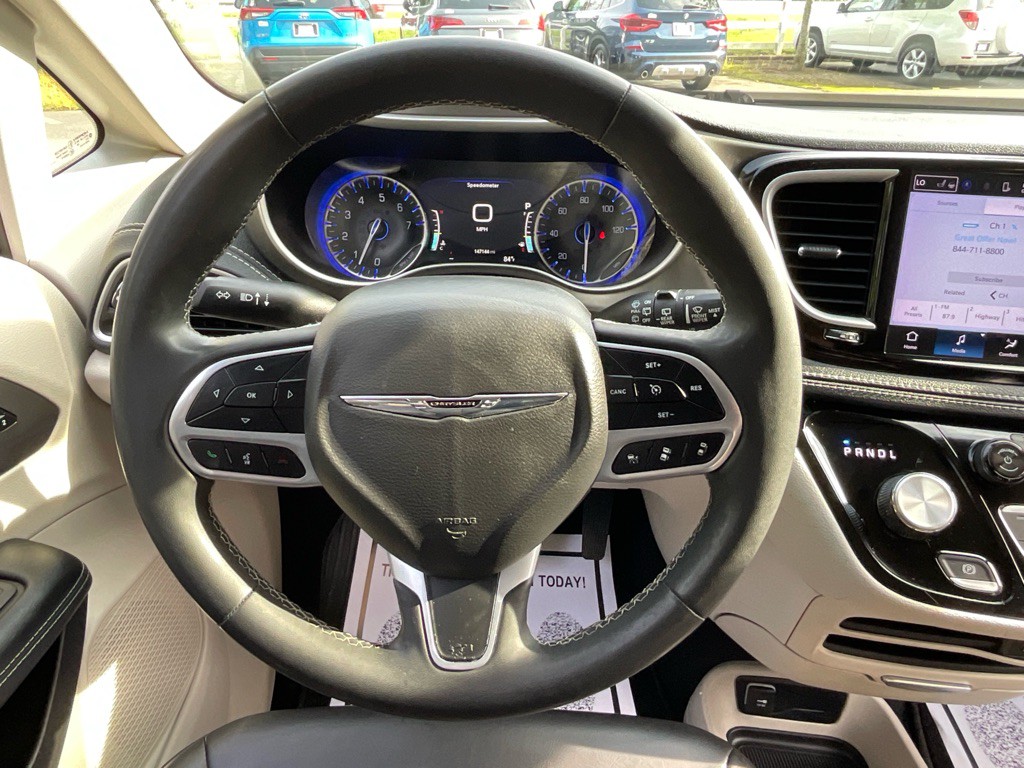 2023 Chrysler Pacifica Image 23