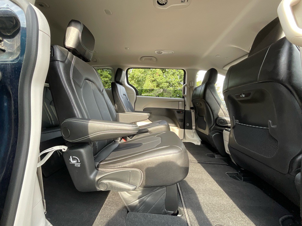 2023 Chrysler Pacifica Image 31