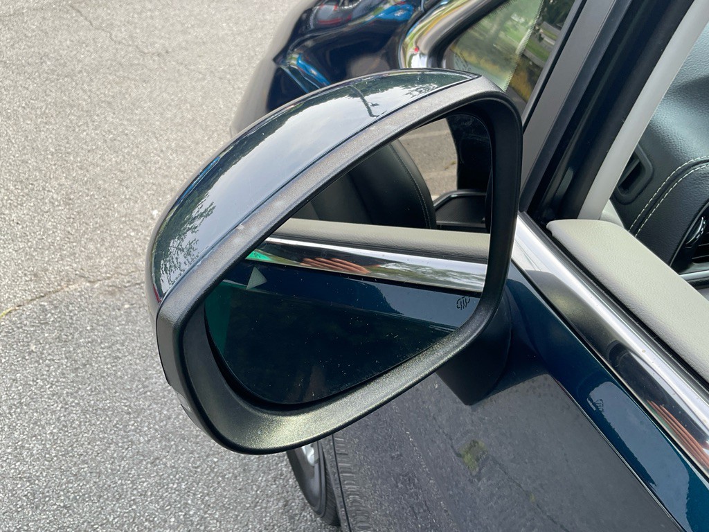 2023 Chrysler Pacifica Image 44