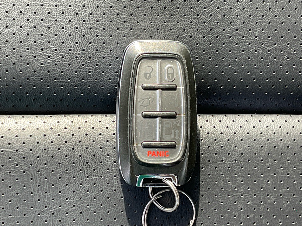2023 Chrysler Pacifica Image 48