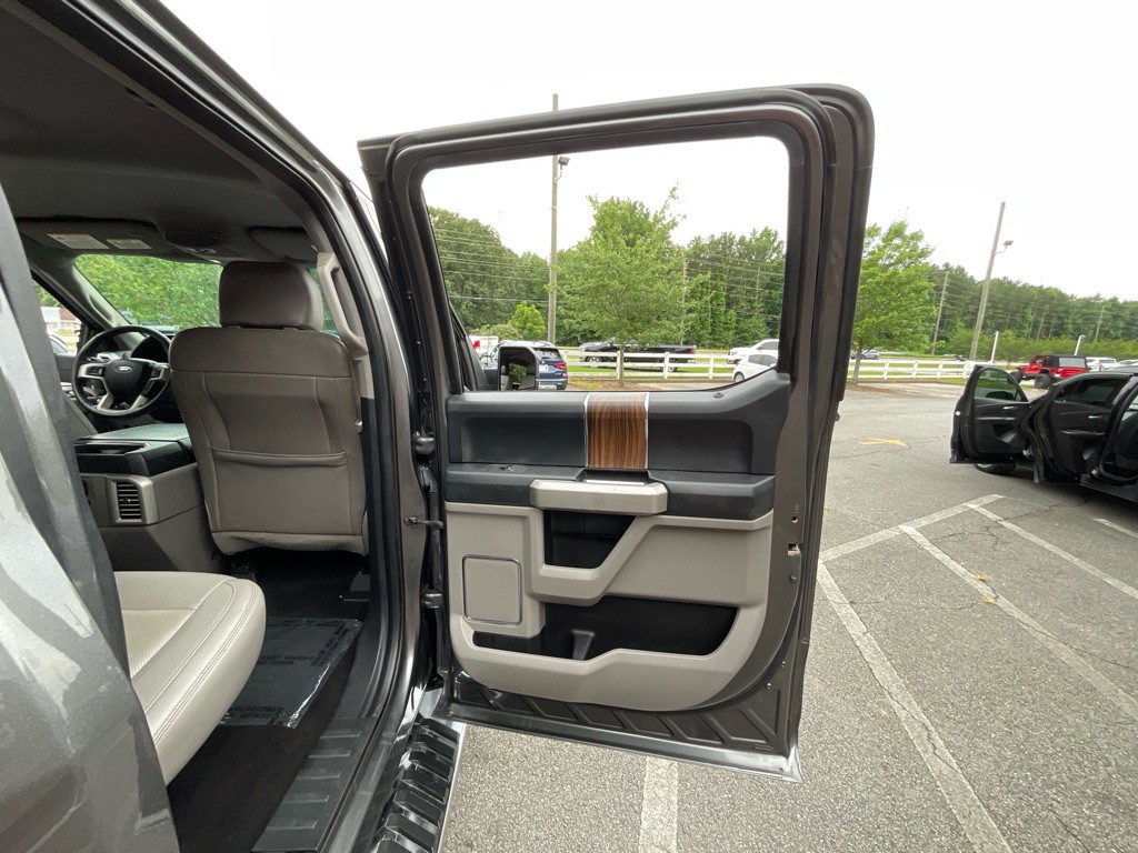 2016 Ford F-150 Image 48