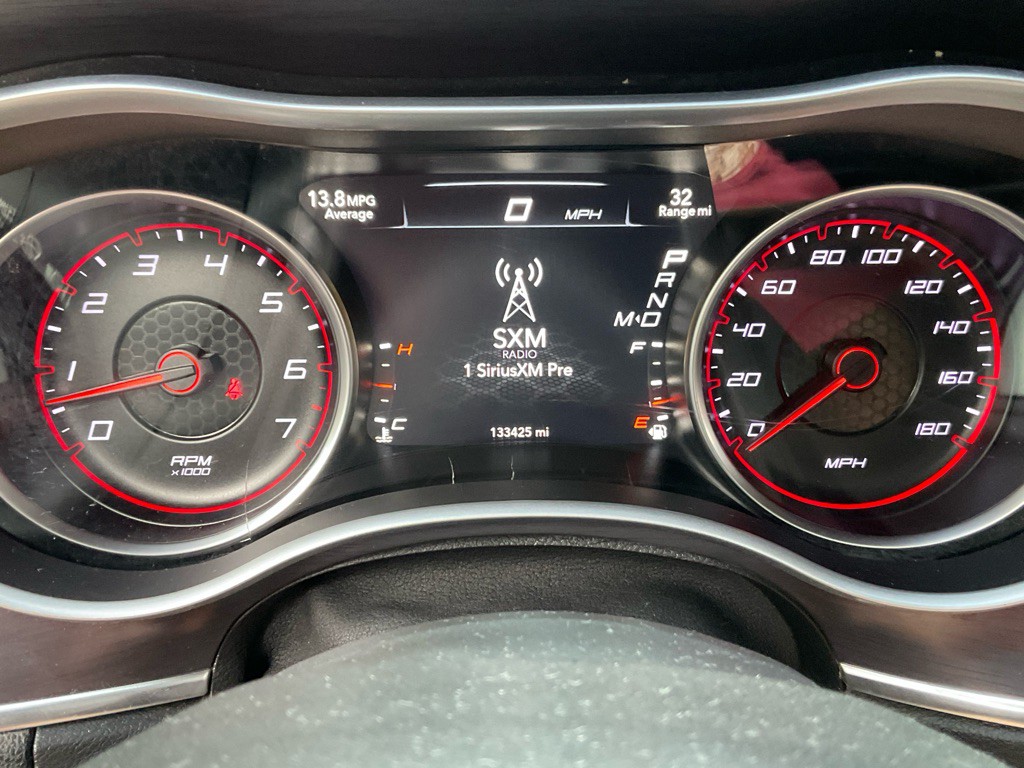 2016 Dodge Charger Image 28