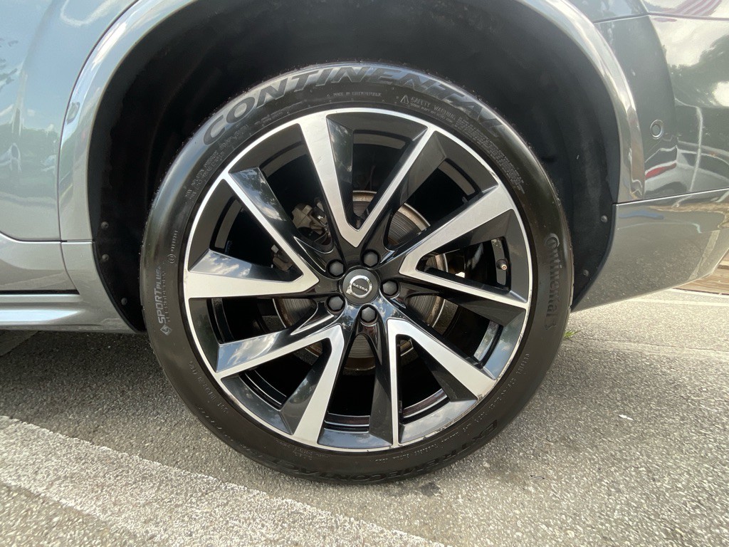 2019 Volvo XC90 Image 12