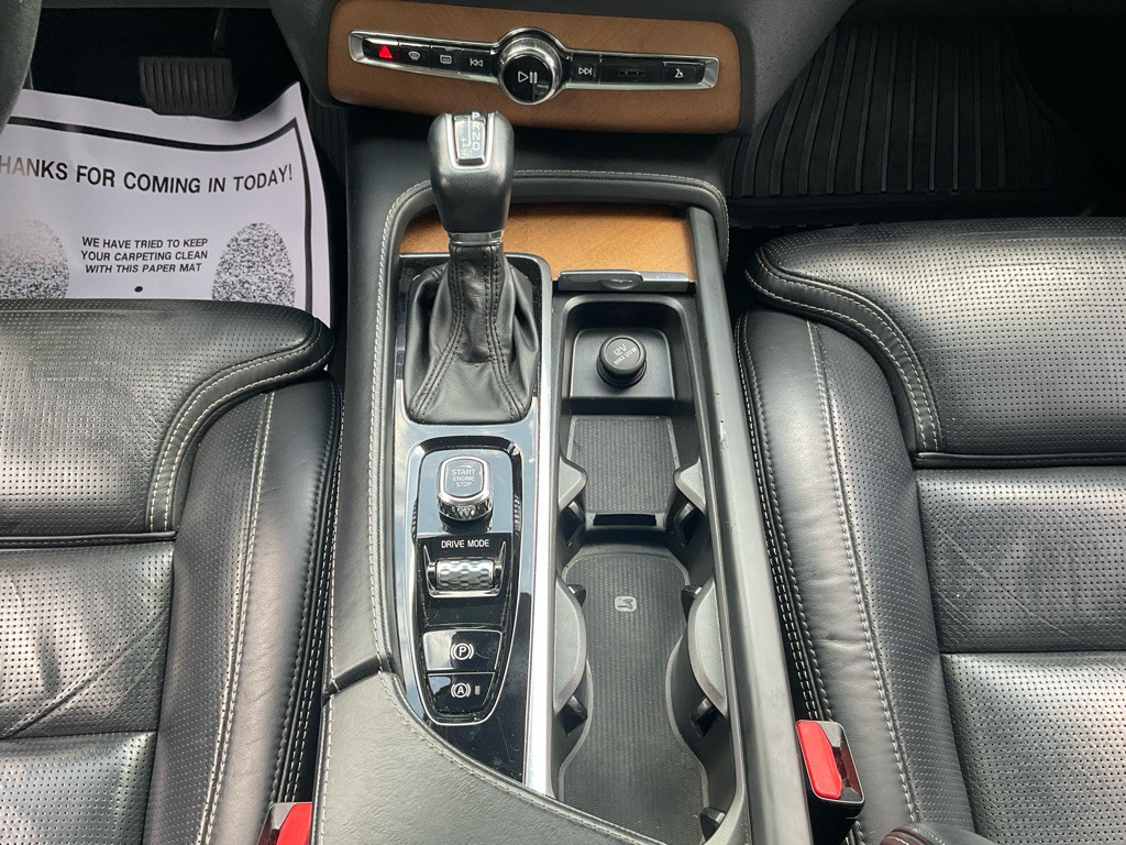 2019 Volvo XC90 Image 23