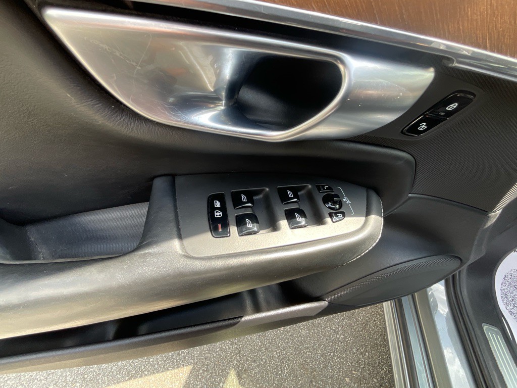 2019 Volvo XC90 Image 45