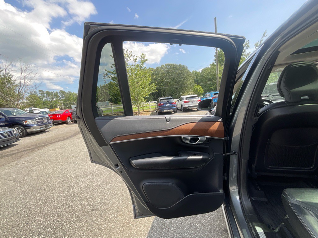 2019 Volvo XC90 Image 48