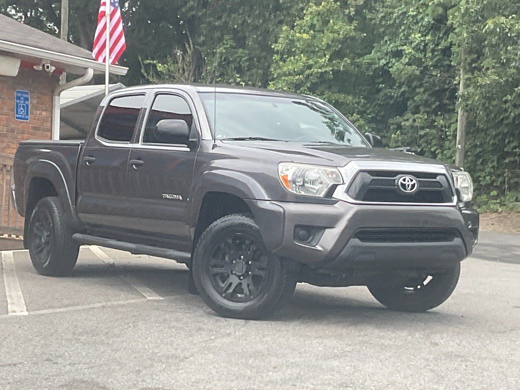 2015 Toyota Tacoma Image 3