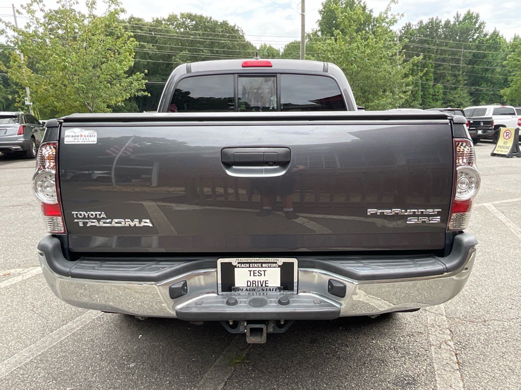 2015 Toyota Tacoma Image 6