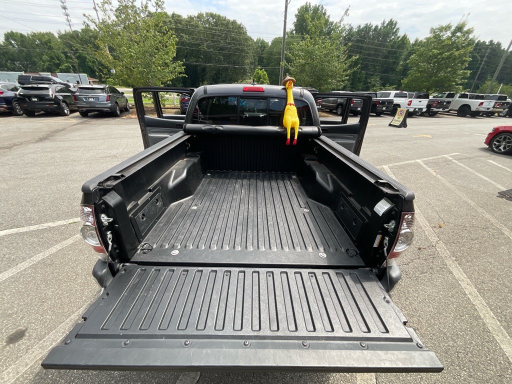 2015 Toyota Tacoma Image 39