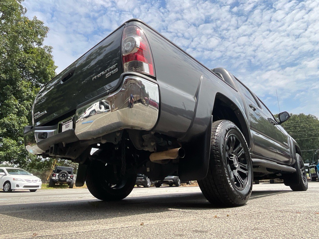2015 Toyota Tacoma Image 47