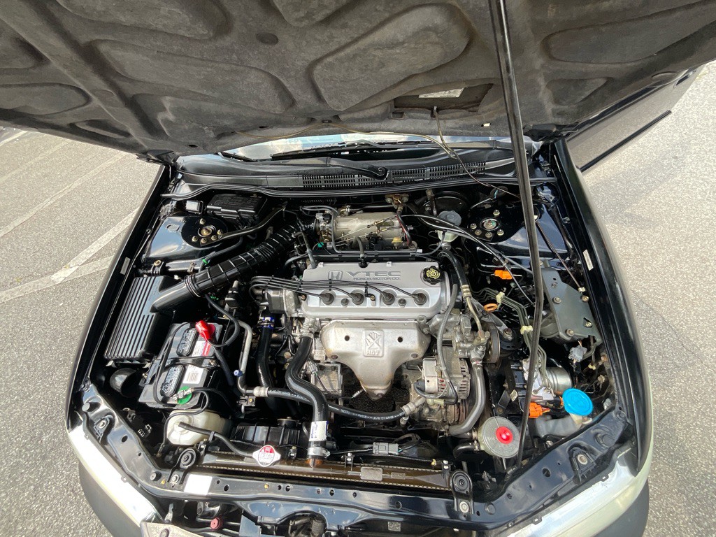 2002 Honda Accord Image 12