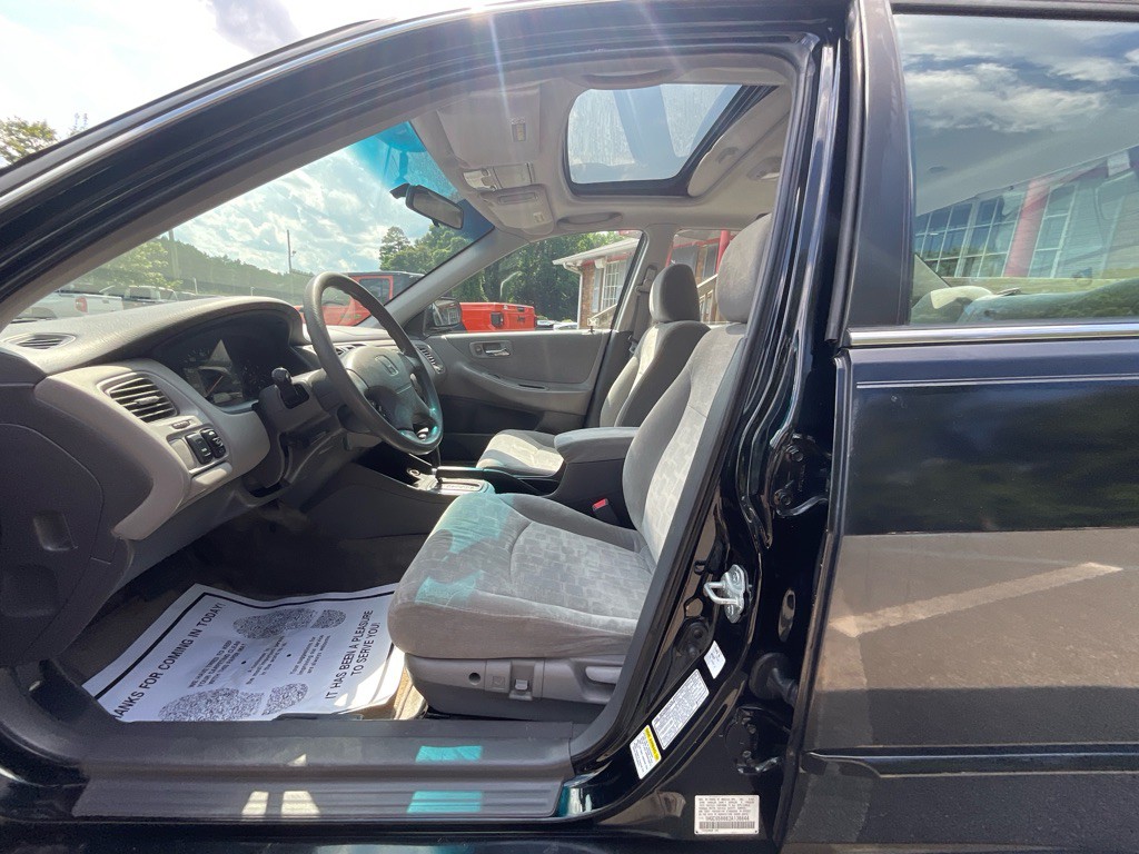 2002 Honda Accord Image 13