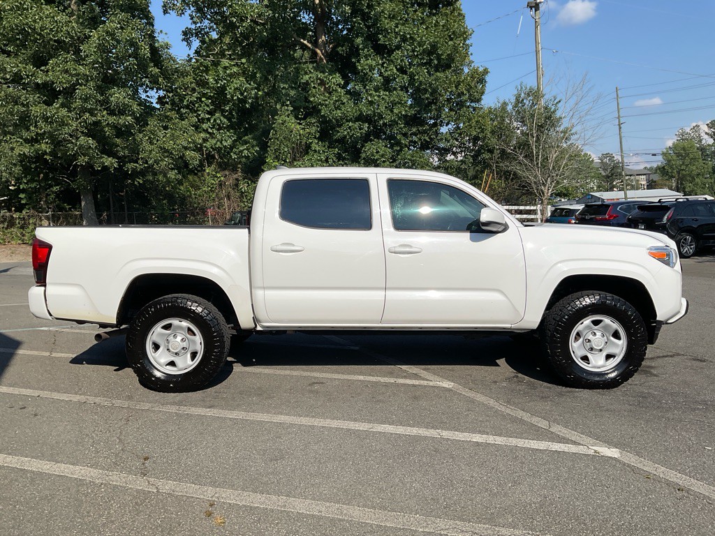 2022 Toyota Tacoma Image 4