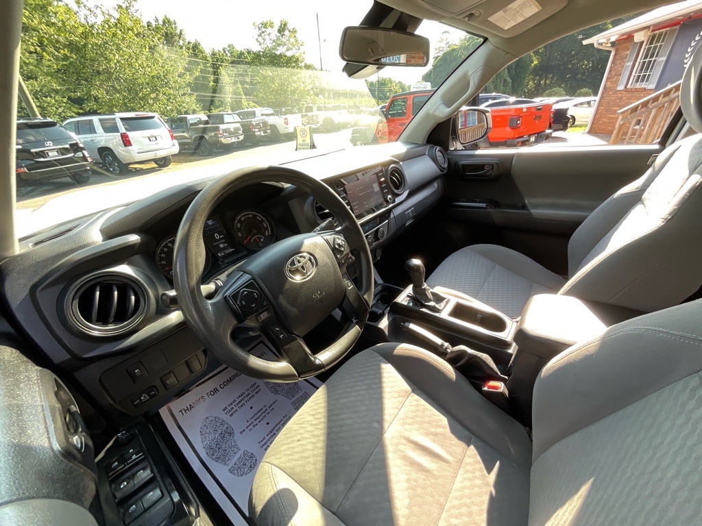 2022 Toyota Tacoma Image 15