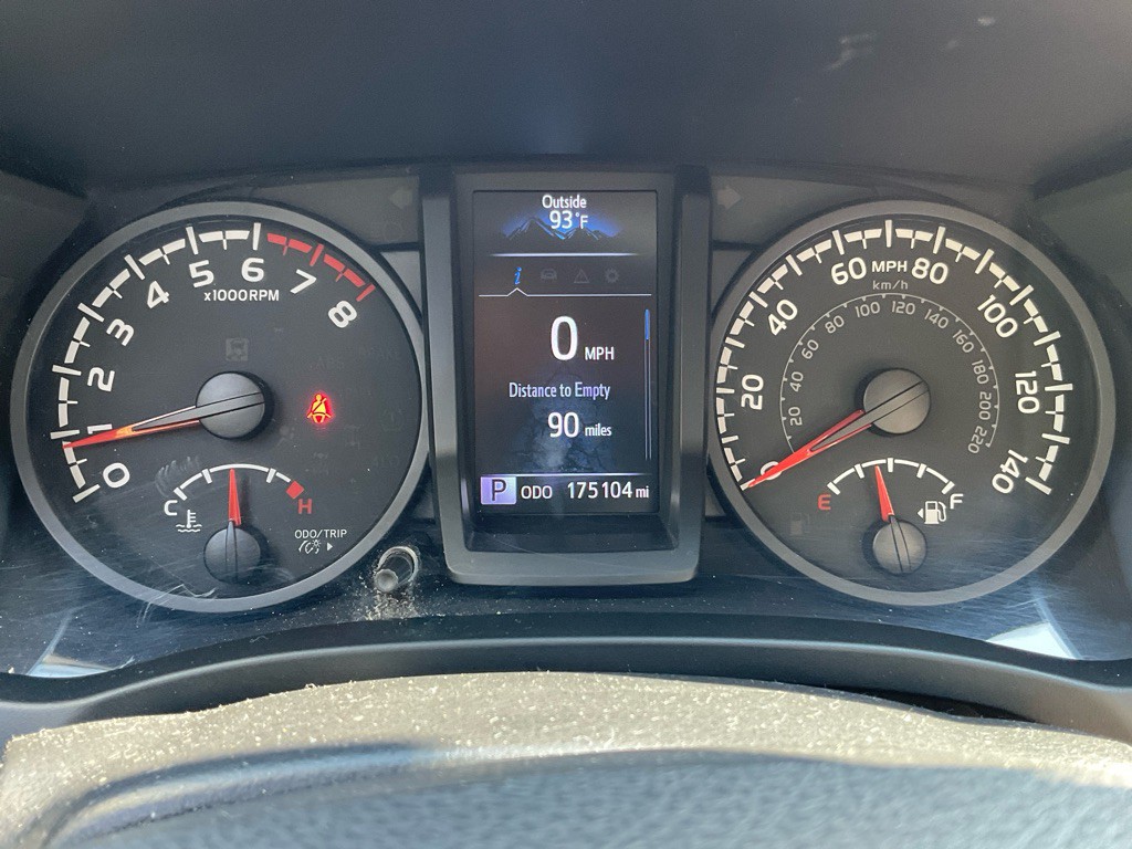 2022 Toyota Tacoma Image 25