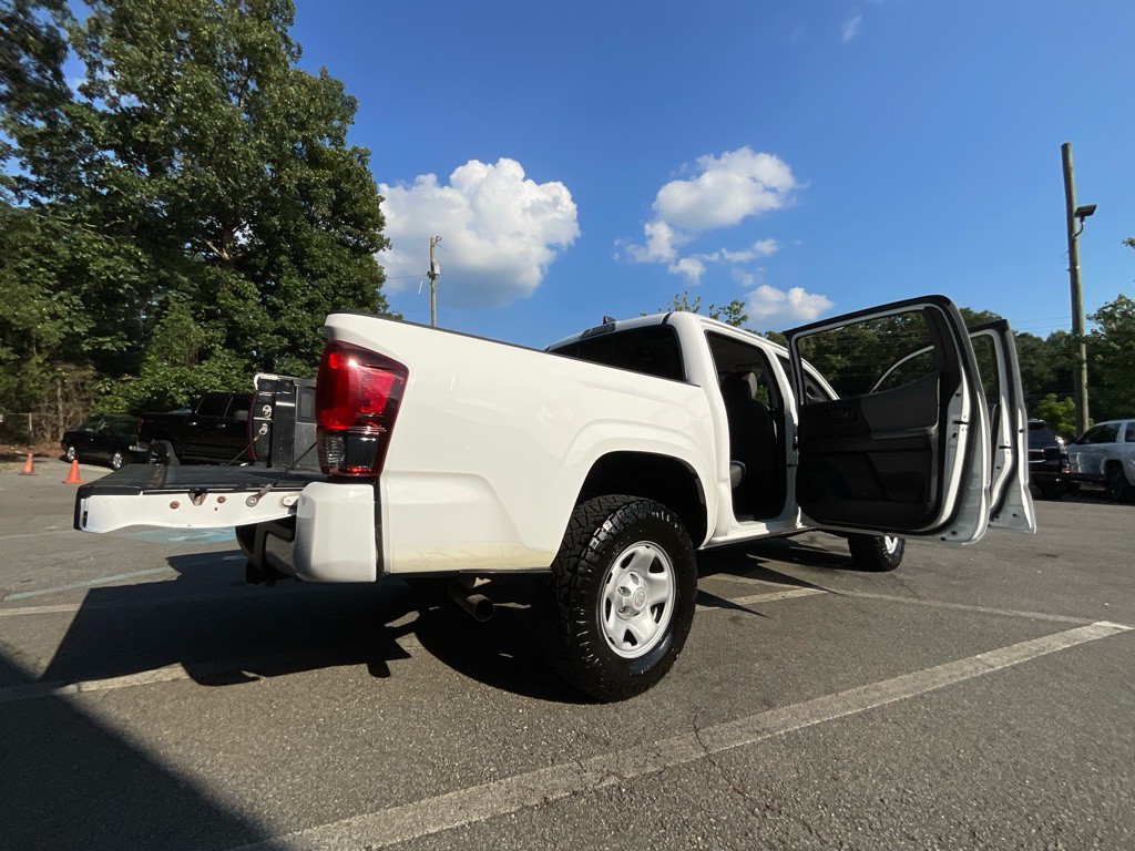 2022 Toyota Tacoma Image 33