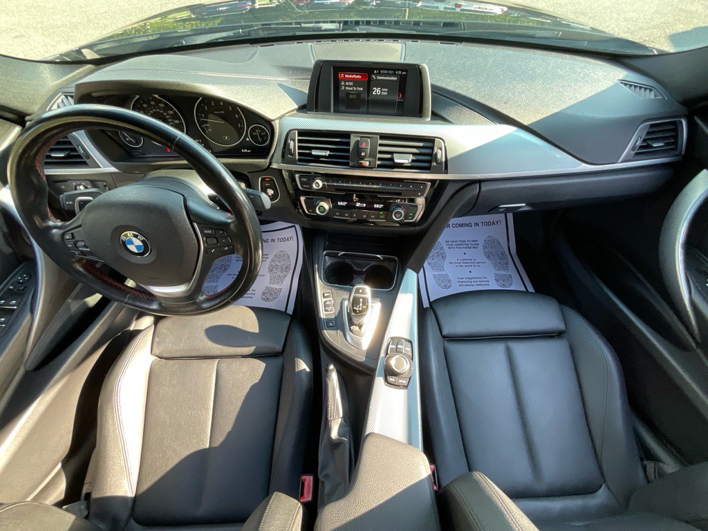 2018 BMW 3 Series Image 20