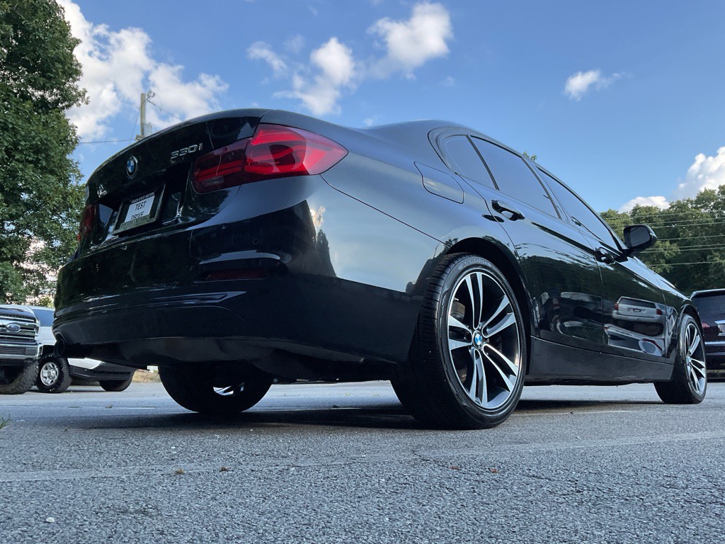 2018 BMW 3 Series Image 45