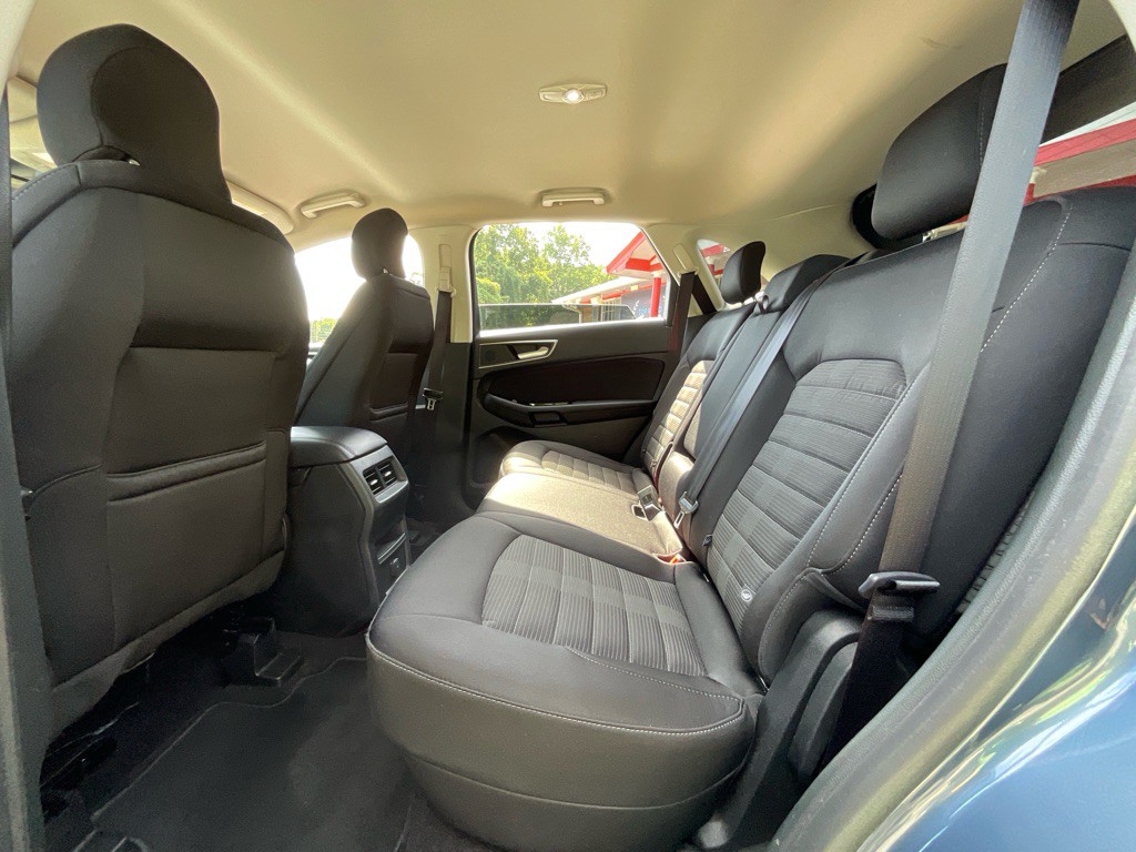 2019 Ford Edge Image 27