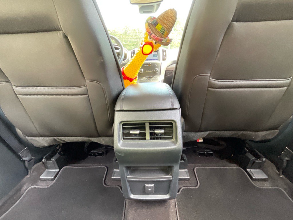 2019 Ford Edge Image 34
