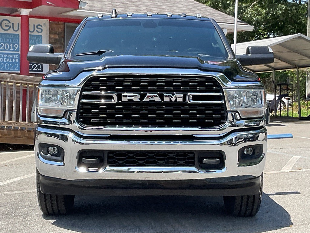 2022 RAM 2500 Image 2