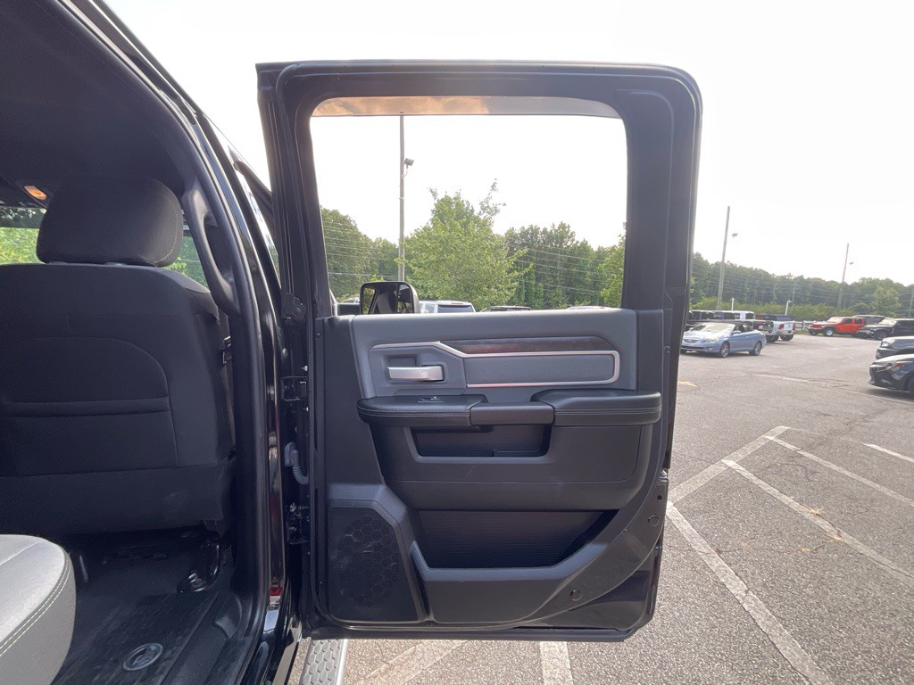 2022 RAM 2500 Image 46