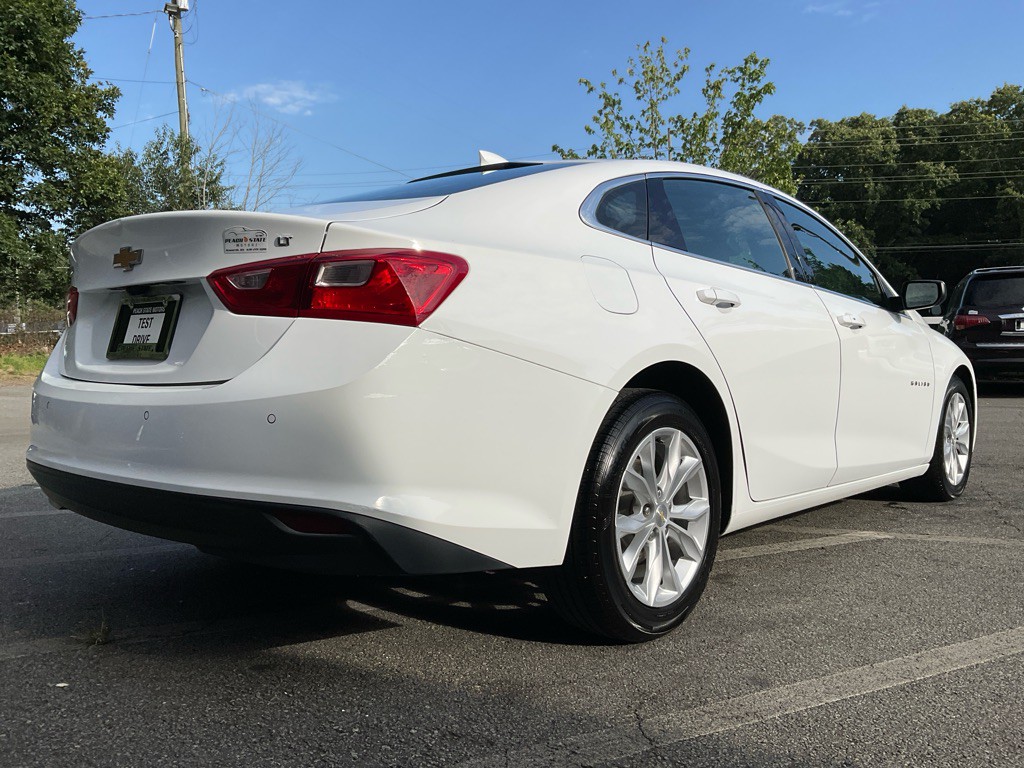 2023 Chevrolet Malibu Image 5