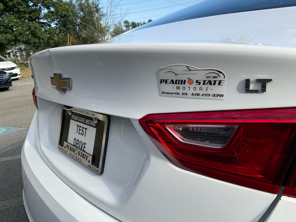 2023 Chevrolet Malibu Image 10