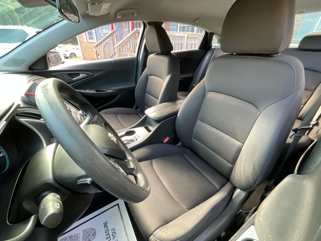 2023 Chevrolet Malibu Image 16