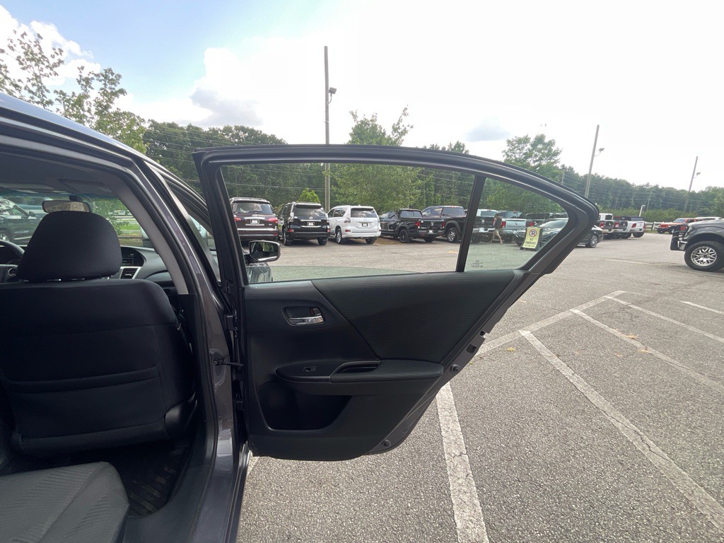 2014 Honda Accord Image 39